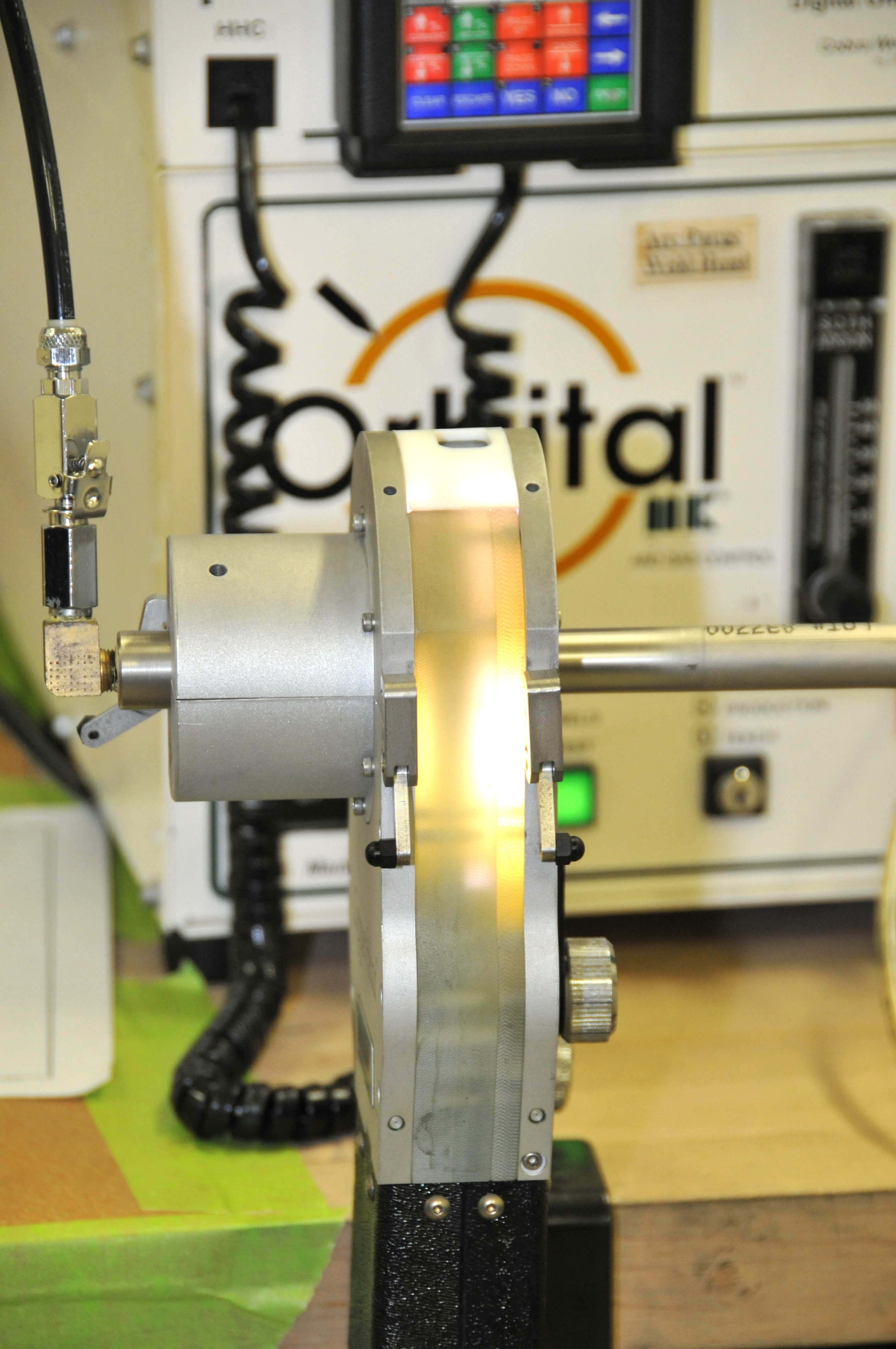 Orbital welder in process