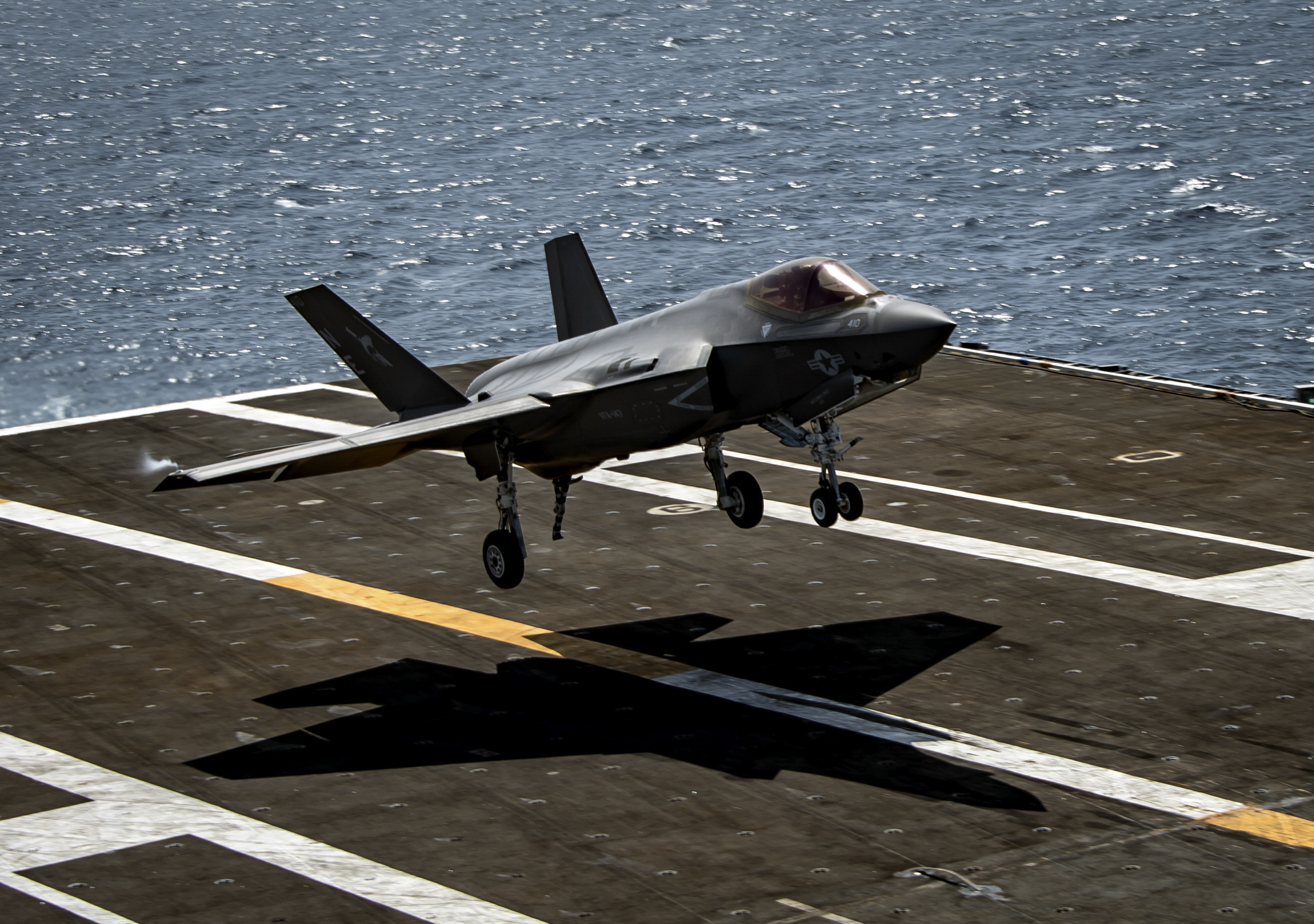 F-35C lands on USS Carl Vinson (CVN 70)