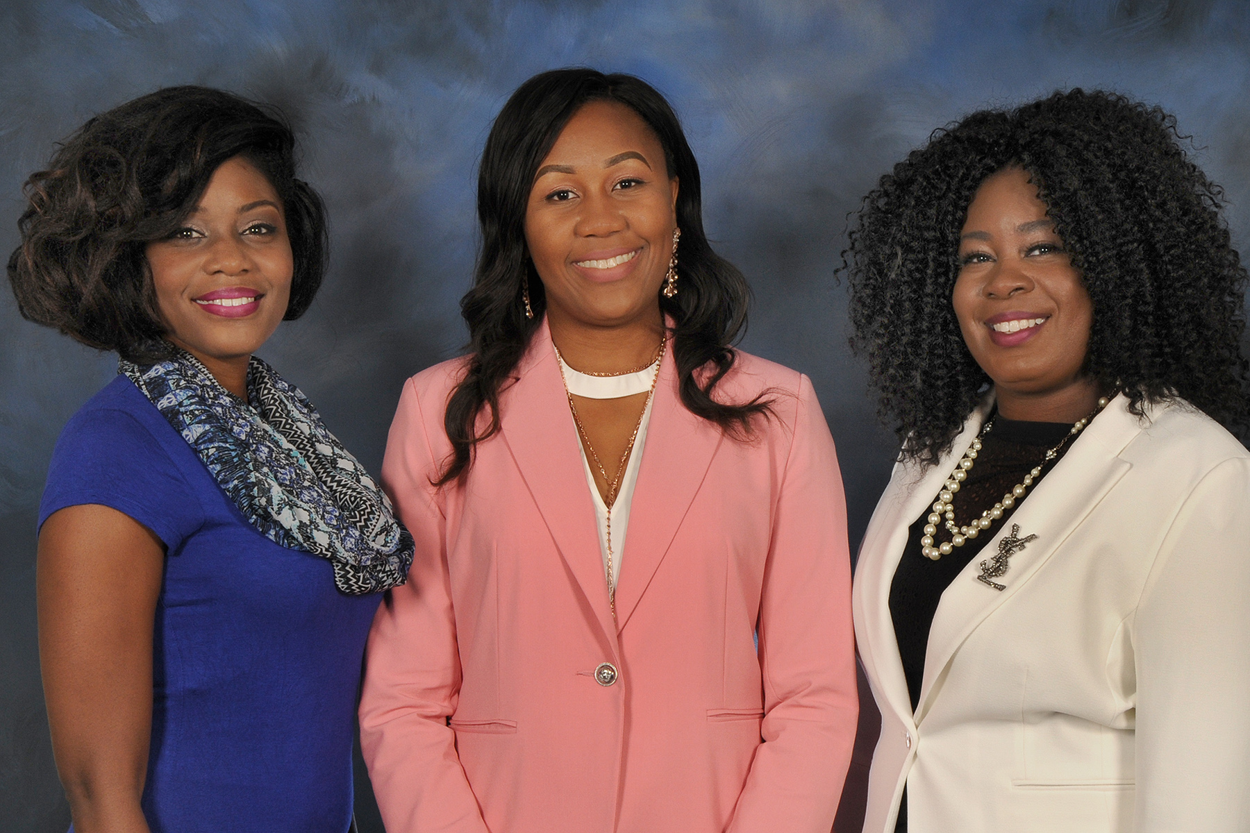 NAVY WOMEN OF COLOR GROUP 2018.jpg