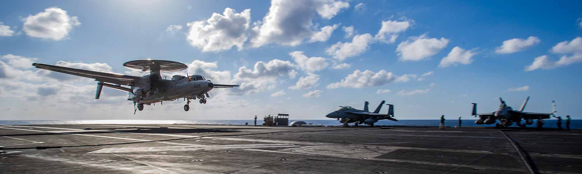 E-2 on approach