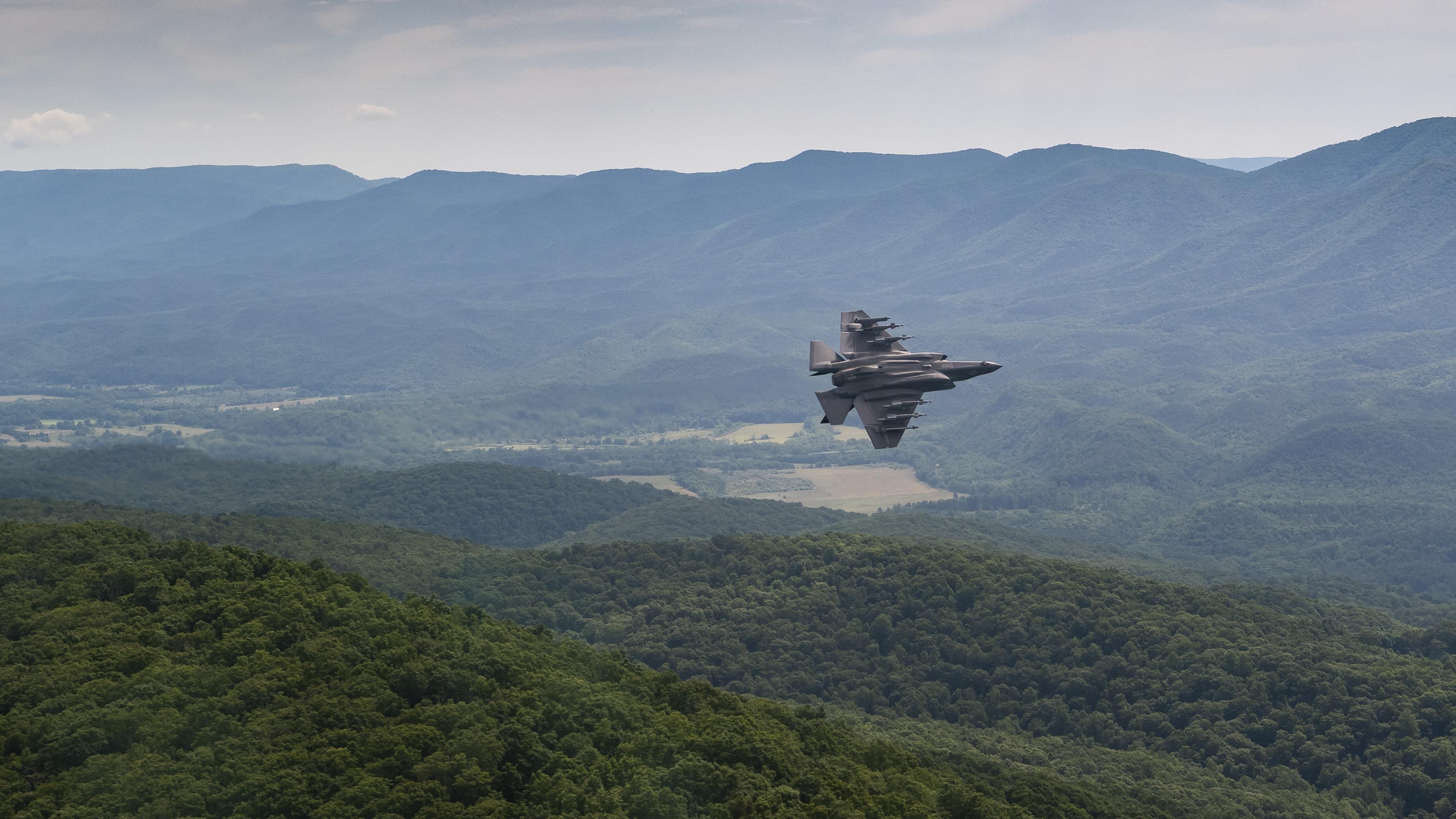 F-35C low level flight over  West Virginia