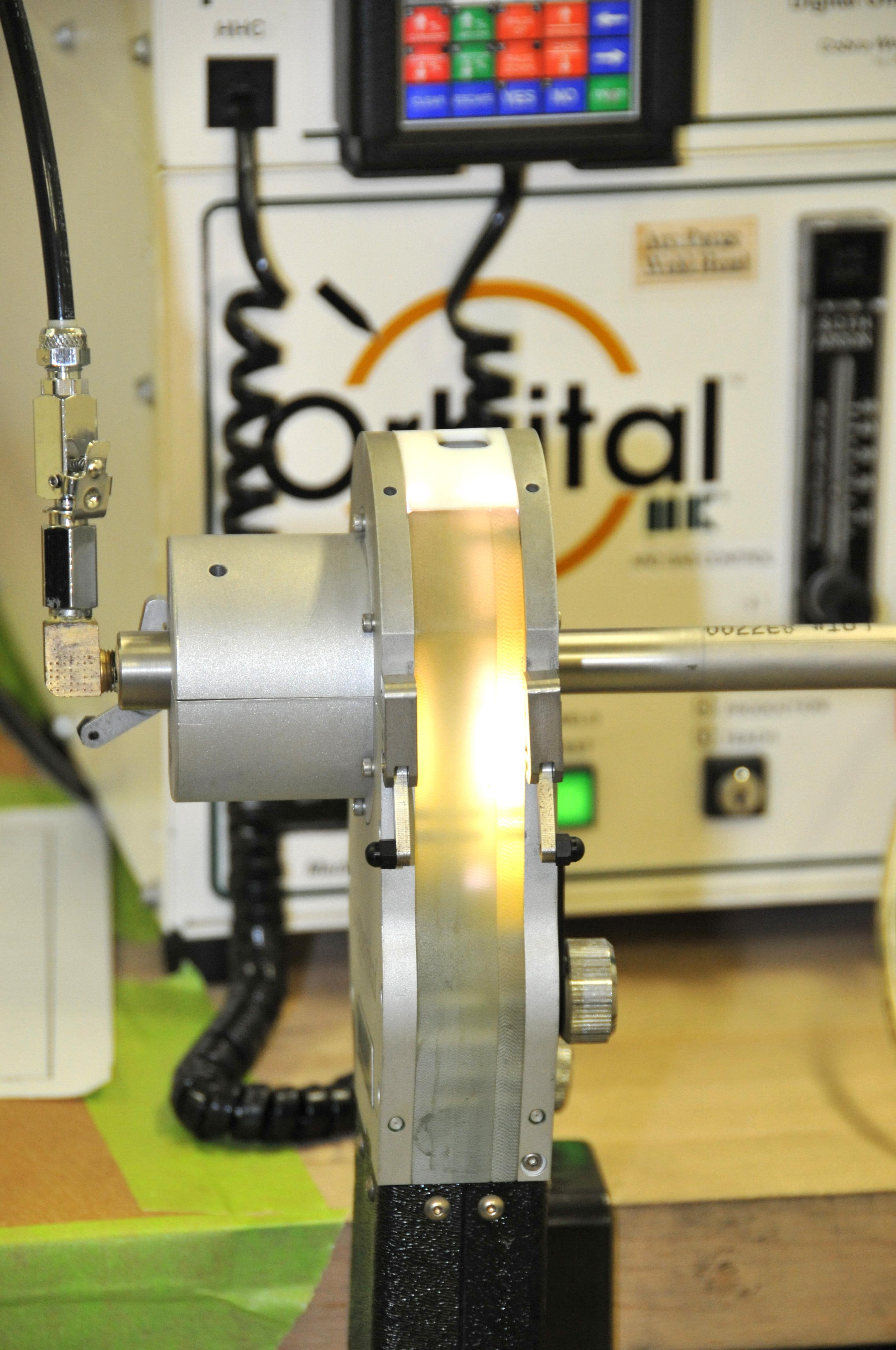 Orbital welder in process