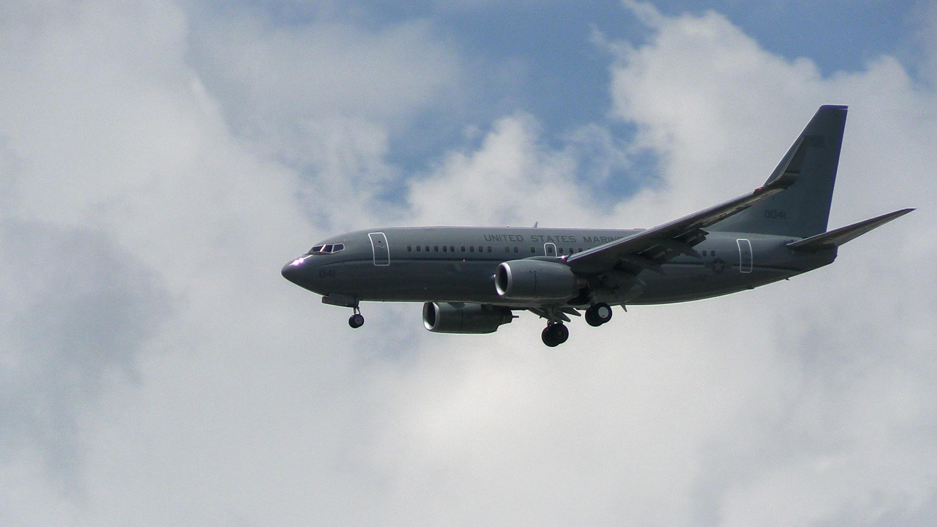 Photo of a C-40A aircraft in flight 