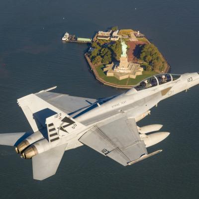 Retired Capt. Jolly takes final flight over NYC on Oct. 4, 2019
