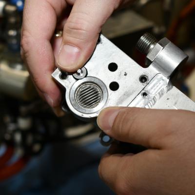 Clutch servo-valve filter on V-22 APU