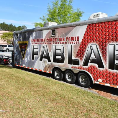 Mobile STEM lab visits middle school