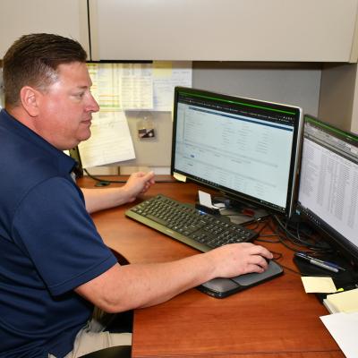Technician tracking equipment