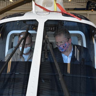 ASN(RDA) Geurts visits TH-73A facility