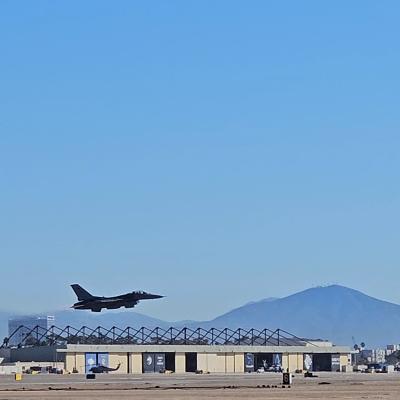 F-16 flying