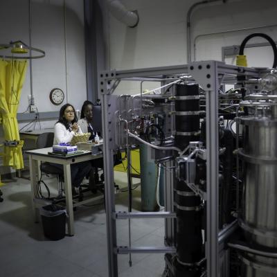 Aircrew safety improved with new oxygen purity test at NAWCAD
