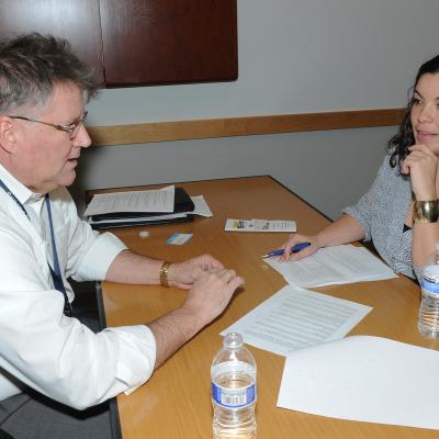 NAWCAD Lakehurst’s 2018 Mentor of the Year Peter Worley participates in speed mentoring session