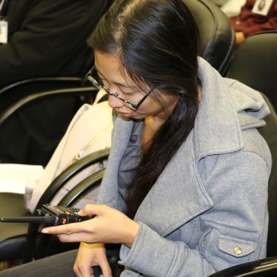 Phung_radio.jpg 