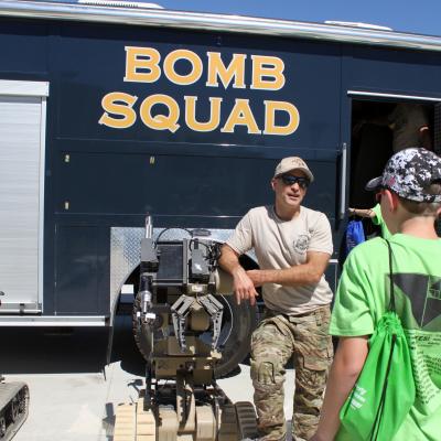 YES, bomb squad.jpg