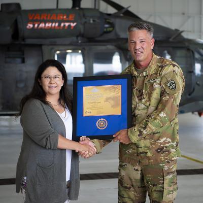 Barb Gordon receives award